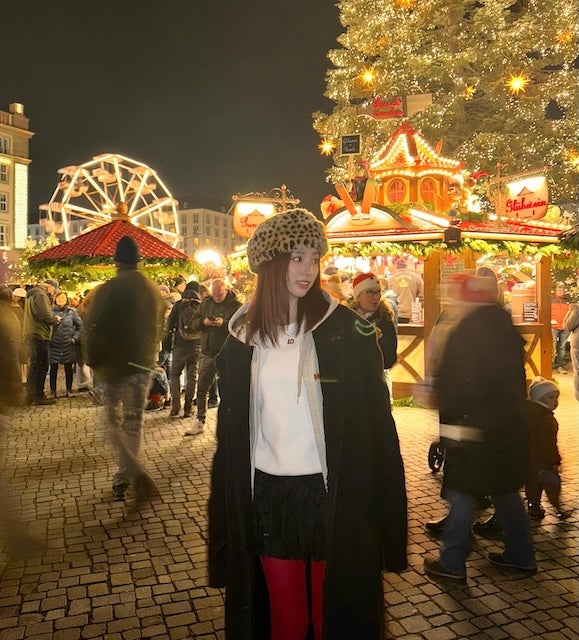 あの超人気インフルエンサーがドイツを観光！本場のクリスマスマーケットも訪れる