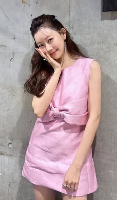 「最強に可愛すぎる」「綺麗がすぎます」渡辺美優紀の最新ショットにファンメロメロ！