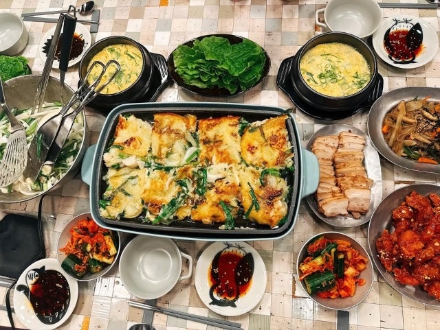 鈴木奈々が感激した「益若つばさの手作り韓国料理」、チヂミもヤンニョムも本格すぎた夜