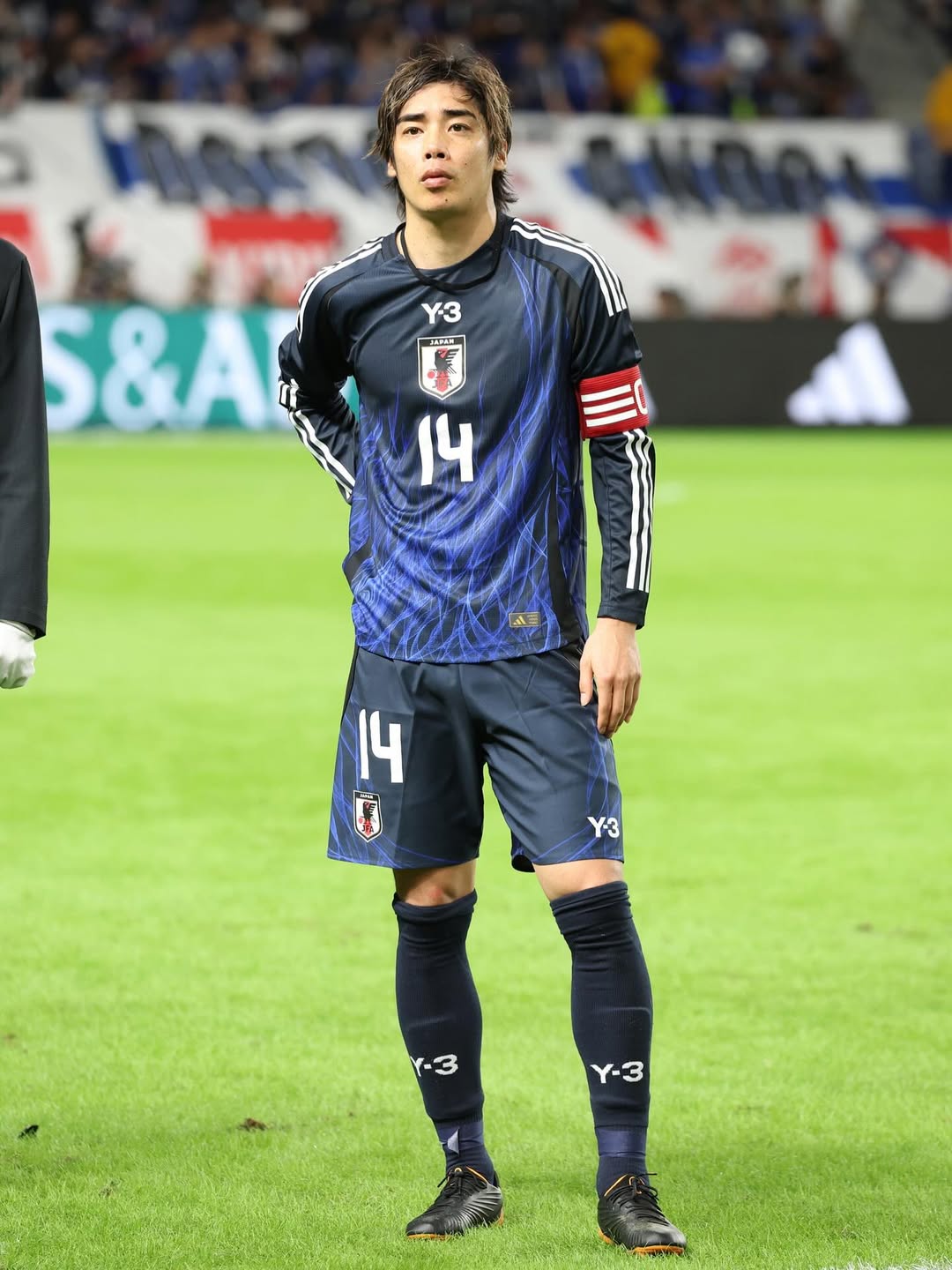 伊東純也の怪我報告にファンから温かなエール殺到、久保建英からも「治して！」