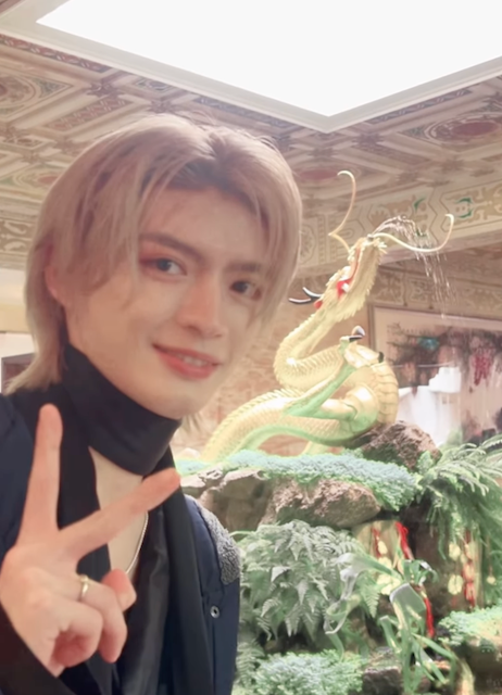 超イケメン仮面ライダー俳優 クールでありながら可愛らしさもある姿が話題に