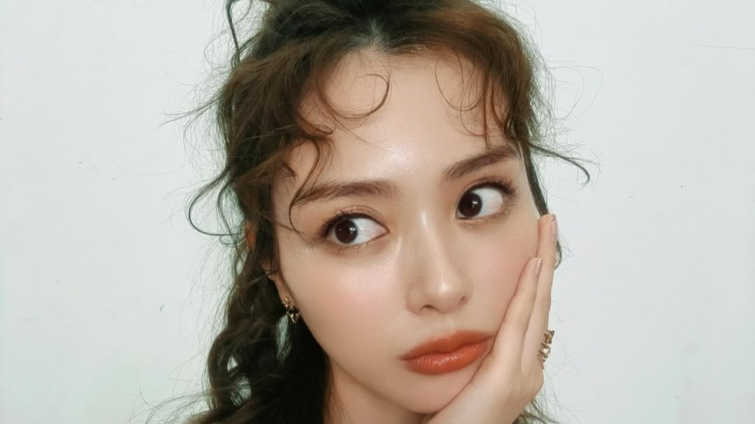 夏の備えは万全に！！内田理央の暑さ対策アイテムとは？