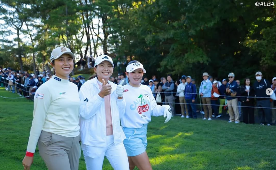 河本結 渋野日向子&上田桃子と過ごした予選ラウンド。7年目の絆。