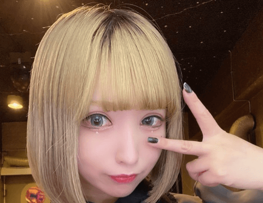 「可愛くて尊い」美女ダーツプロ、メイド姿の”ドリーミング・ショット”公開にファンガチ惚れ状態！「ヤッベッゾ」