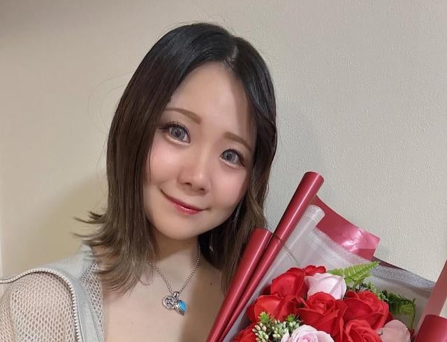 霜出佳奈、30歳の誕生日を迎え感謝とこれからの決意を語る