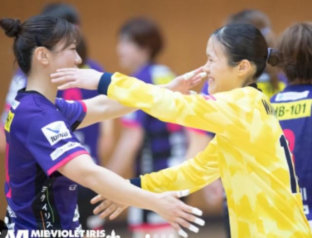 切磋琢磨した仲間へ──女子ハンド・渡辺樹、引退の想いを綴る