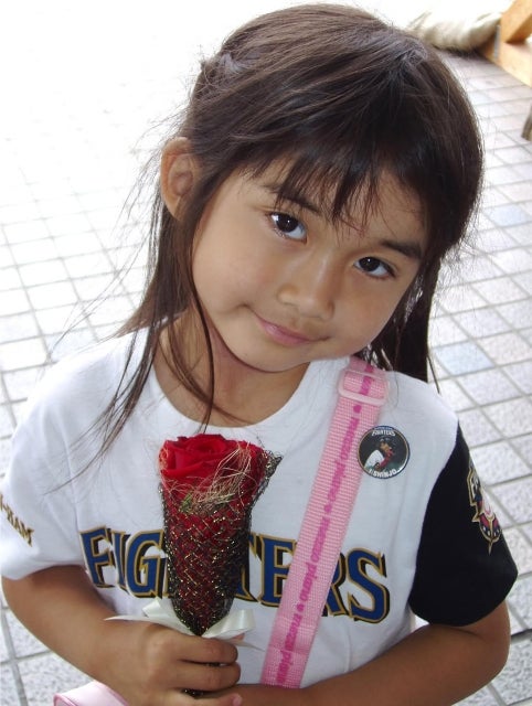 ”2006.6.10まりあ(5才)”牧野真莉愛、19年前の『チビまりあ』ショット公開！秘蔵写真にファン歓喜