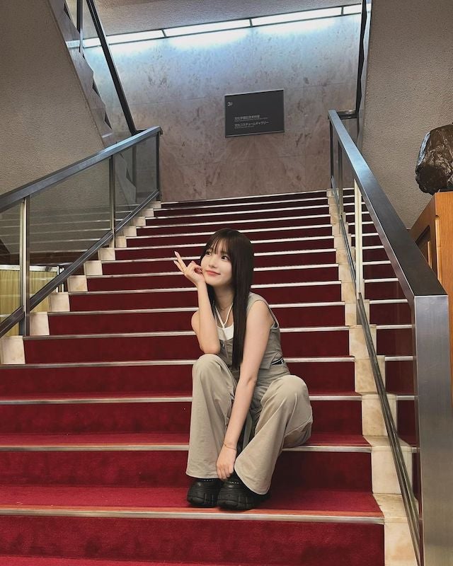 あの超人気女性YouTuberの激かわセットアップショットに「かわい！！スタイル良い！！！」の声多数