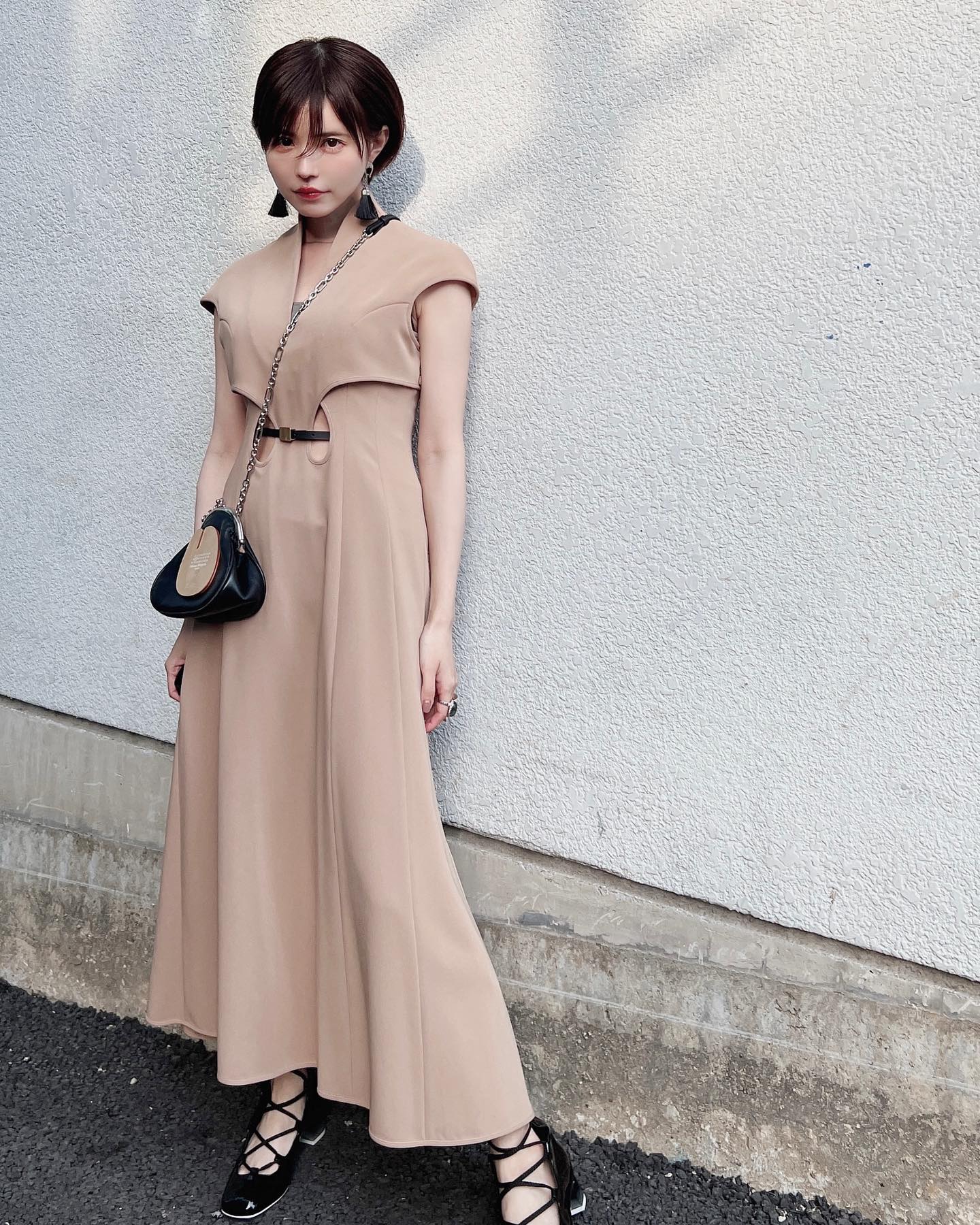 「か、か、か可愛い😢❤️」益若つばさの大人可愛いコーデにファン絶賛！