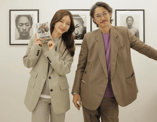 ”窪塚洋介登場”美腸プランナー、個展＆銀座カフェを堪能！レアショットも披露し反響続々「魅力的な女性です」