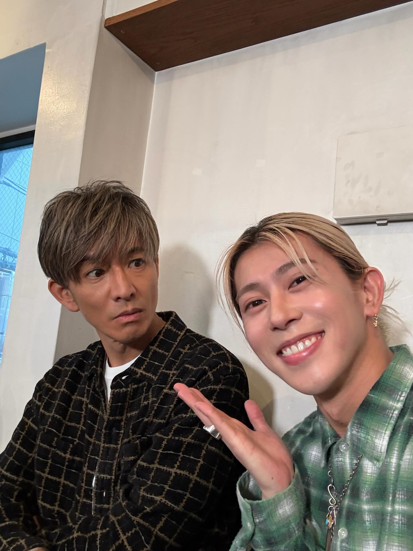 思わず二度見…末澤誠也、“木村拓哉との撮影”オフショットにファン騒然