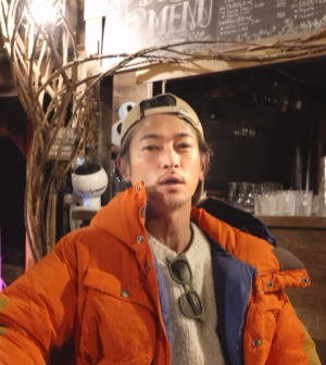 窪塚洋介、ファンミーティング後の姿を公開 アットホームなひとときが話題