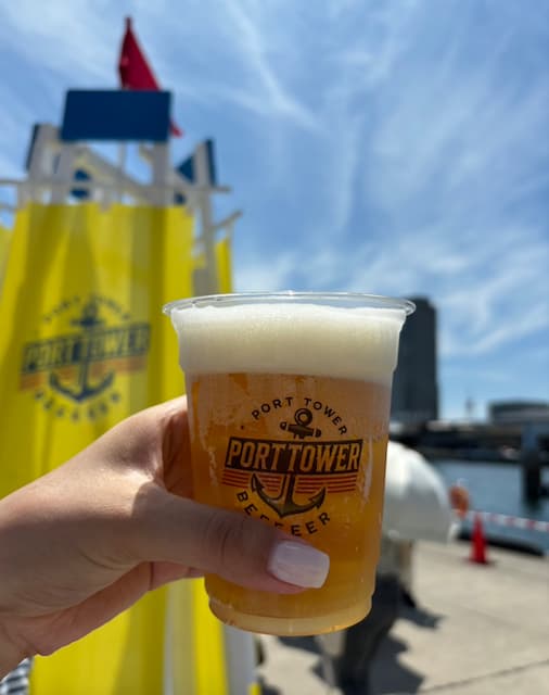 「最高ですね！」西野亮廣、ビアガーデンの写真をアップ