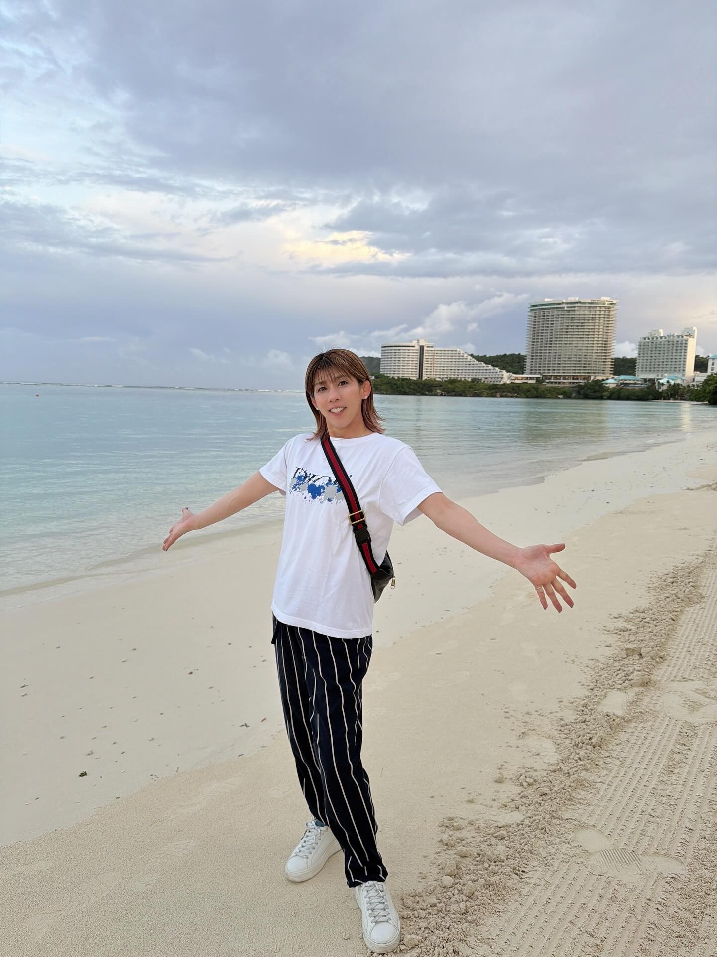 「朝も夜も最高」吉田沙保里、グアムの海で見せた解放感あふれる一枚