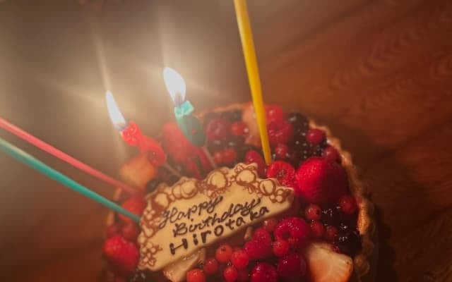 高橋ユウが夫の誕生日を祝う「出逢ってくれてありがとう」