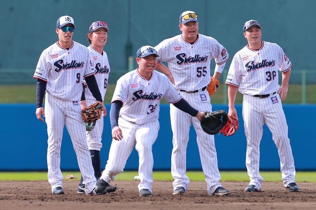 ヤクルト・塩見がキャンプ終了を報告！「塩見がいないと勢い半分以下」