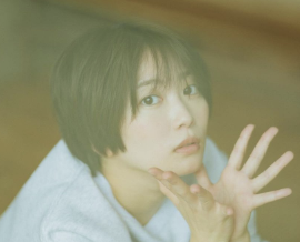 志田未来、週刊文春「原色美女図鑑」に登場！アザーカットを公開