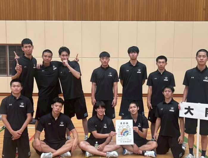 歓喜の瞬間！近畿大学バレー部が国スポ近畿ブロック制覇