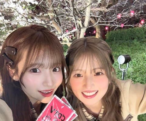 「一緒に出演出来て幸せです」AKB48 平田侑希が卒業間近メンバーとテレビ出演！桜の下で仲良し2ショットを投稿