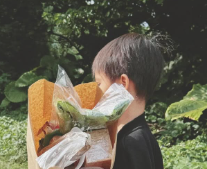 吉川ひなの、息子の優しさに感動「ママ、ぼく持つよって頼もしい」