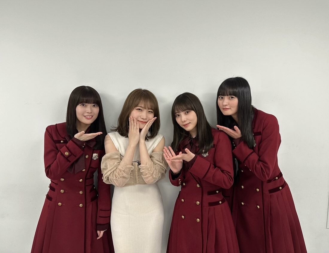 秋元真夏が乃木坂46とスペシャルトークで共演