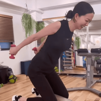 「雑技団に在籍してたんですか？」人気の美女優、バランスボールに乗った”ミニダンブル・プルプル”トレ動画にファン歓喜！