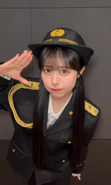 「かわかっこいい警察官がいたら捕まりたい」CUTIE STREET 佐野愛花の可愛すぎる婦警さんコスにファン悶絶！？