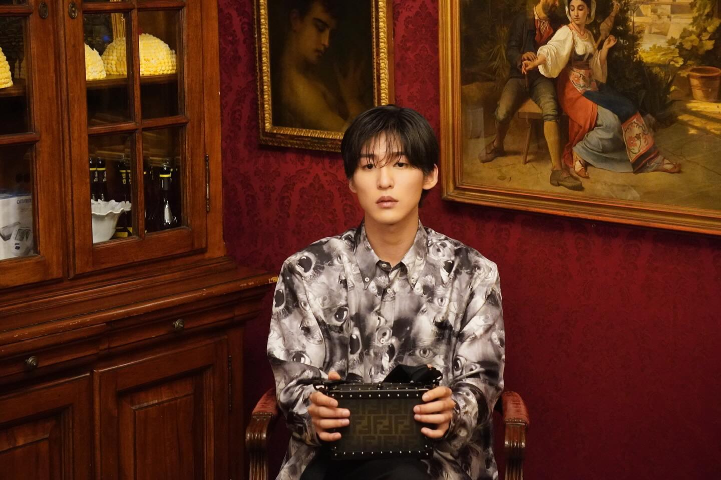 目黒蓮がクリスマスにクールな写真を公開👀