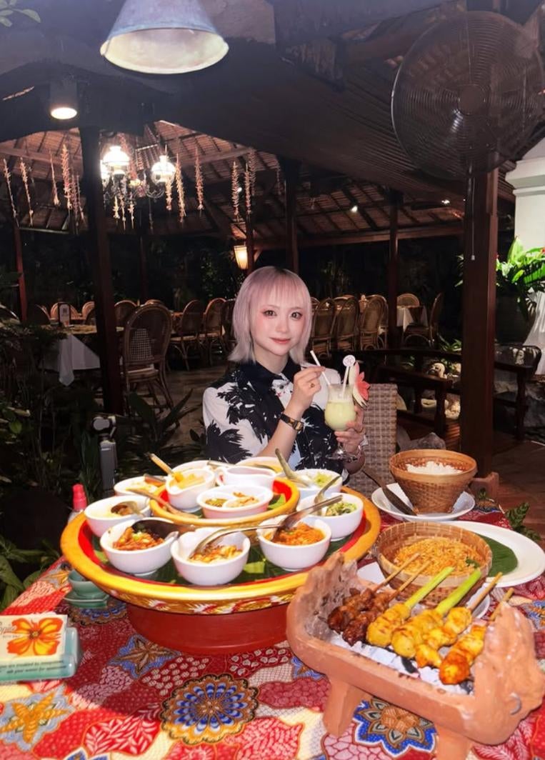 「本場最高！」ボクシング・キュア タカナ、バリで東南アジア料理満喫レポート投稿