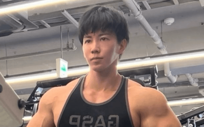 ボディビルダー・横川尚隆のトレーニング姿にファン「イケメン過ぎます」