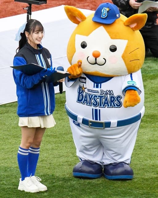 「＼横浜優勝／」女性アイドルがベイスターズのCSファイナル進出に大喜び