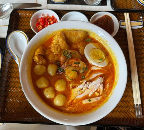 浜田雅功の妻・小川菜摘は香港に!? グルメを楽しむ!!