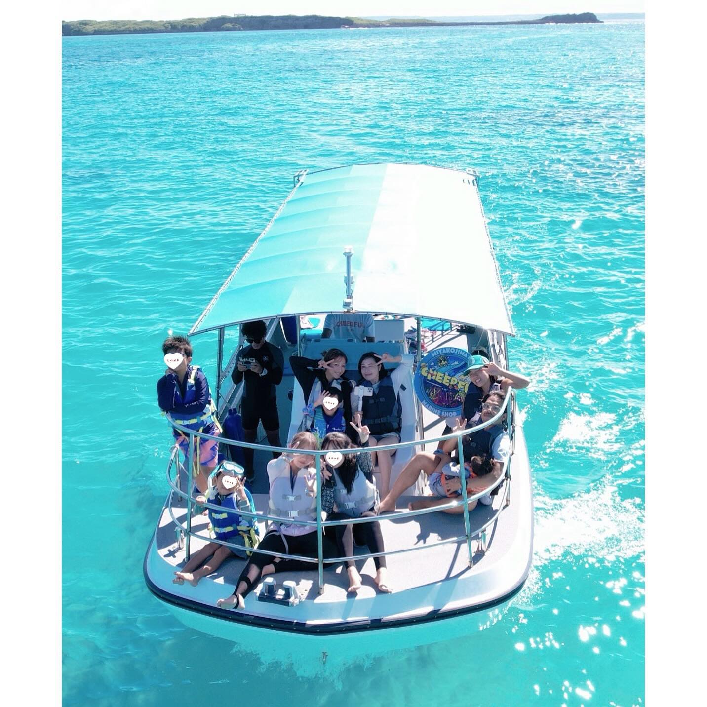 「最高のシュノーケリングだった🏝️💕」辻希美が美しい海をバックに撮影📸