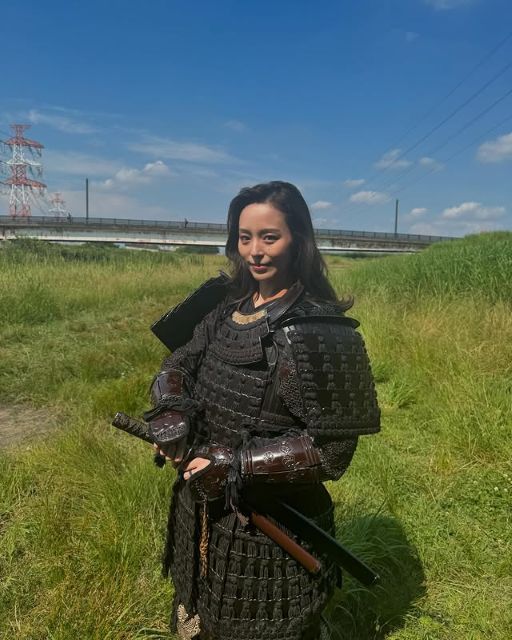 「り、凛々しい」平野綾、