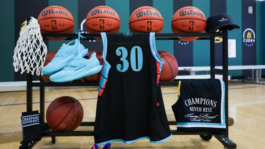 “最強キャンプ”始動！カリーが見せたDay1の圧巻エナジー