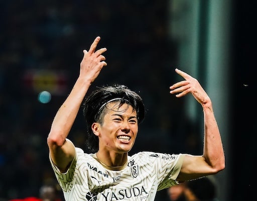 スタッド・ランス中村敬斗が2ゴールで勝利に貢献！今季リーグ戦2桁ゴールも達成！