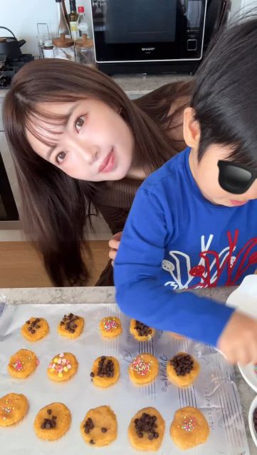 舟山久美子、息子とほっこり