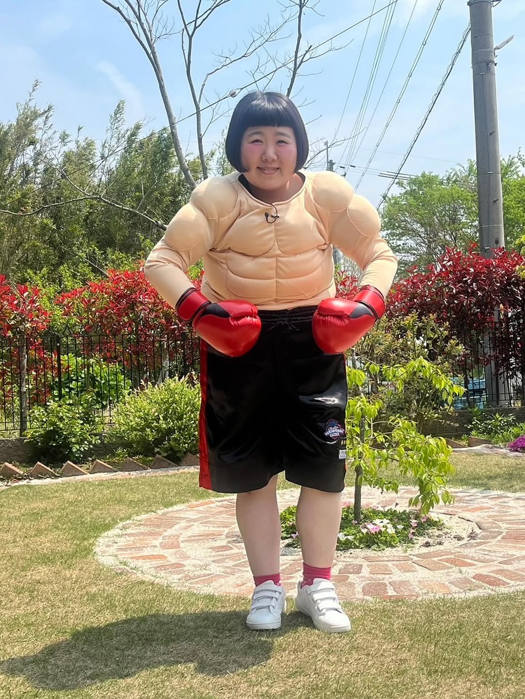 酒井藍がムキムキボディにイメチェン！？仕上がった肉体でシャドー！