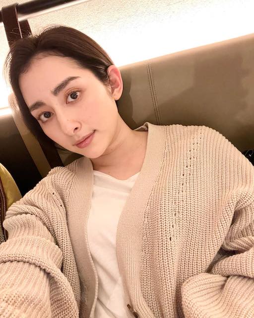 早見あかりが映画『ミンナのウタ』のオフショットを公開！「取り込まれますよ」