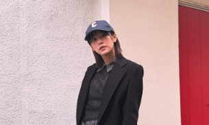 「この私服センス、参考にしたい…！」桐谷美玲の“街角モノトーンコーデ”が洗練されすぎていた