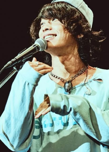 “THE ORAL CIGARETTES”あきらかにあきらがツアーファイナルに感謝！素敵写真も公開！