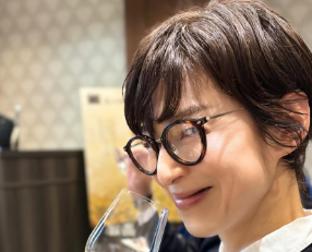 鈴木保奈美、友人の記者会見で質問も！「年取るって楽しいね〜」の言葉に共感の声！