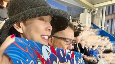 研ナオコ、神宮球場で野球観戦！“どらほー”投稿にファンも歓喜「チュロス片手に応援？」