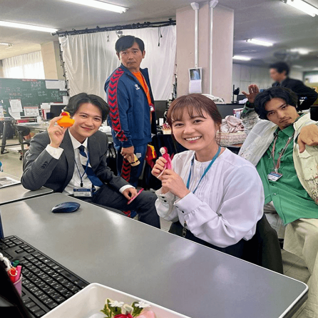 生田絵梨花『素晴らしき哉！先生』が 初回放送へ！キュートな内側の貴重ショット