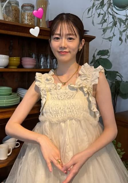 「透明感抜群」「可愛い」女優・川口葵 可愛すぎる衣装にファン悶絶！