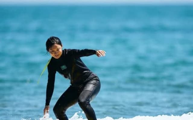 「波乗りミホさん珍しい」スピードスケート・髙木美帆の波乗りショットにファンから称賛集まる⁉