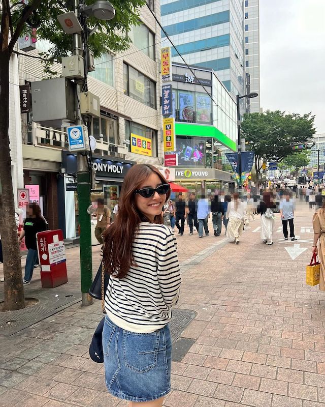 新木優子が韓国旅行 美脚チラリの私服ショットに「めっちゃ可愛いです！」の声多数