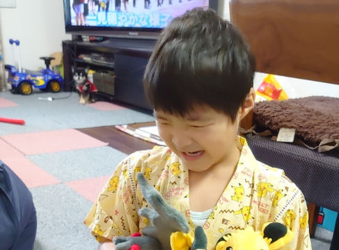 山田花子さん、次男が甚平を着て夏祭りに☀長男はあるものに夢中💕