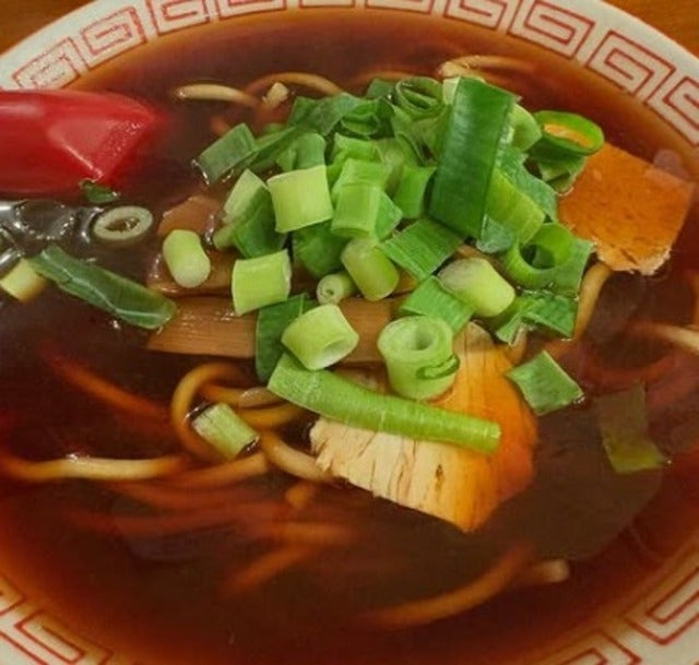 「無心ですすった！」ミキ昴生が『麺屋7.5Hz』で一人ランチ！