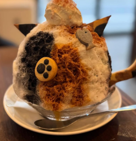 「猫の日、意識高すぎ！」貝賀琴莉、猫尽くしのスイーツ満喫にファン興味津々